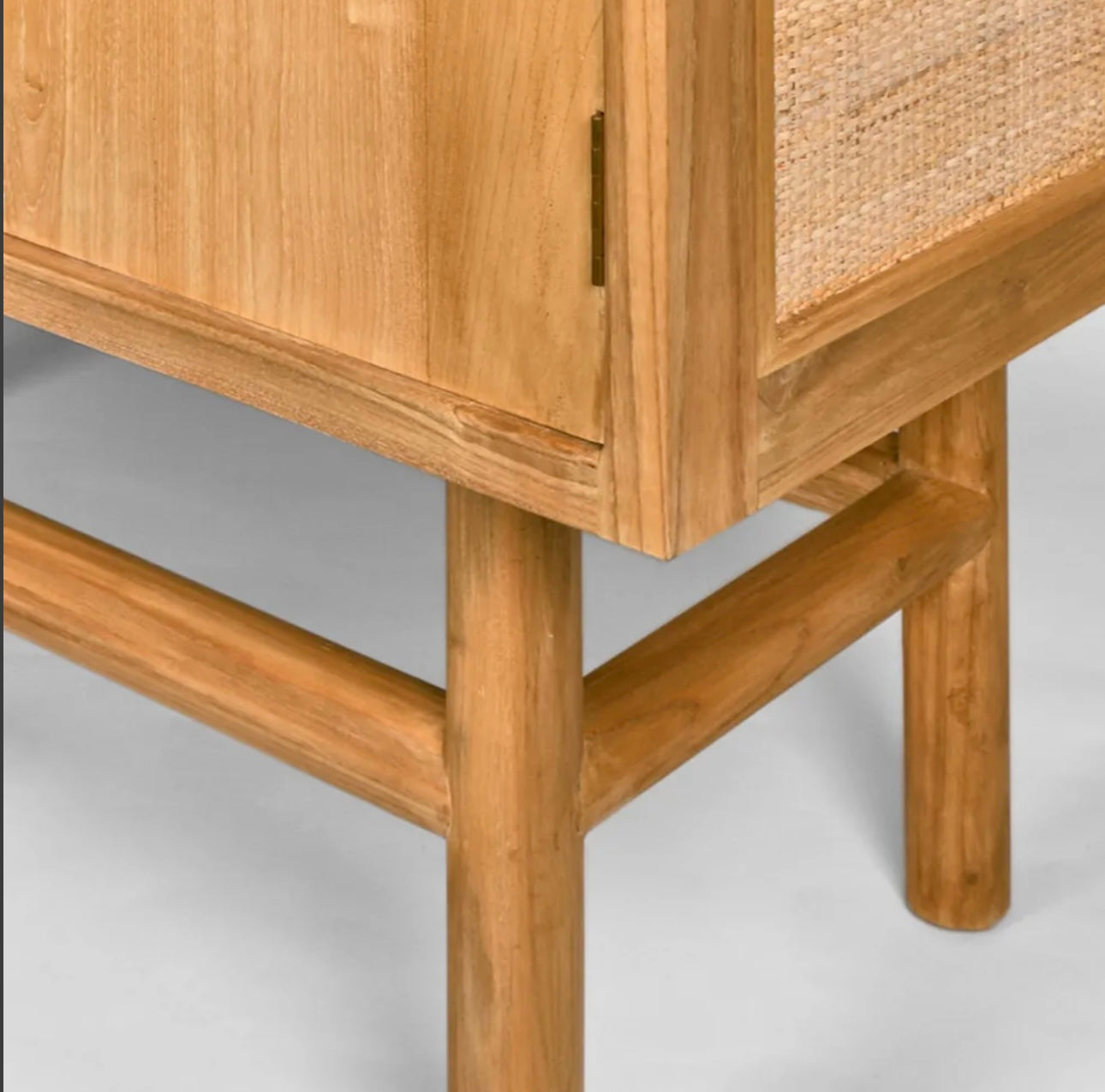 Sapa Shelving Cabinet