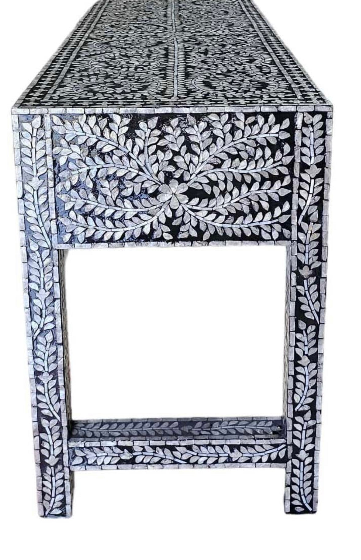 Da Nang Console Table