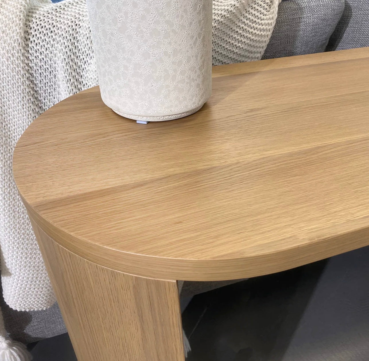 Zara Curved Console
