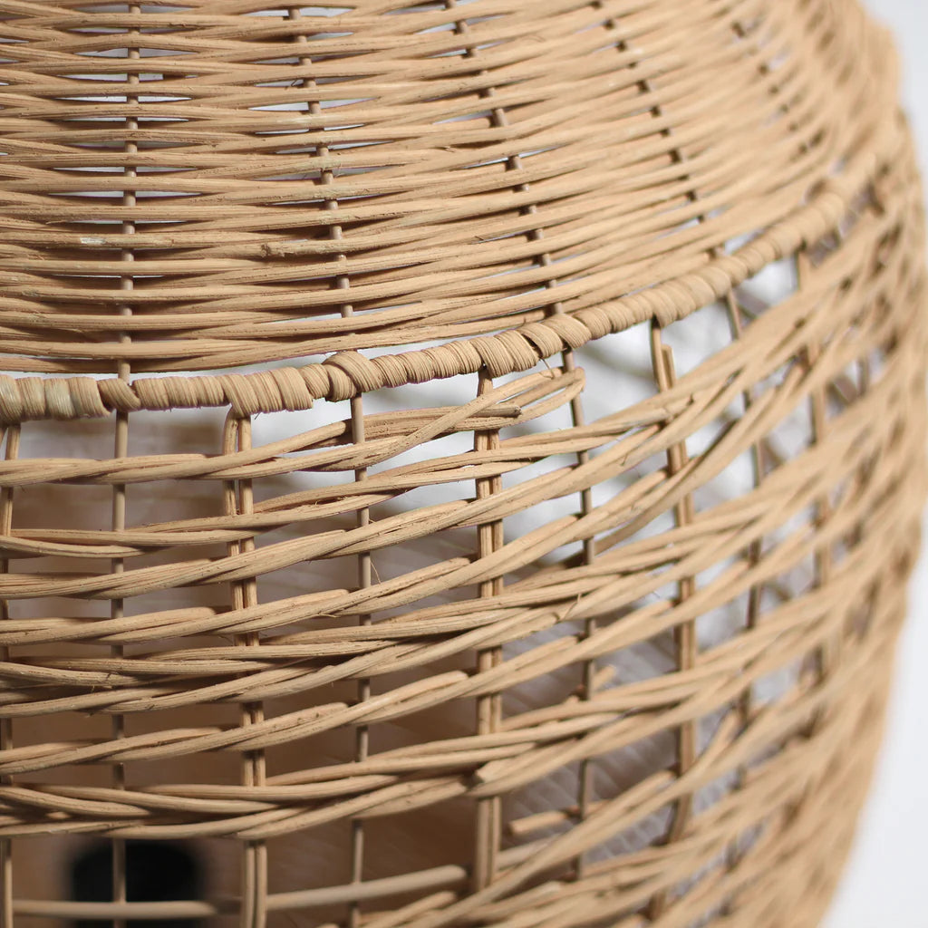 Koro Rattan Lamp