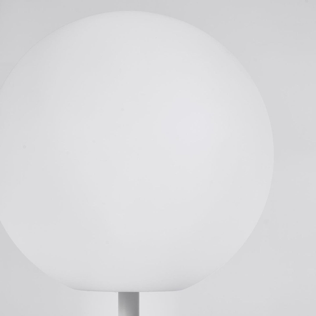Villa Moon Floor Lamp