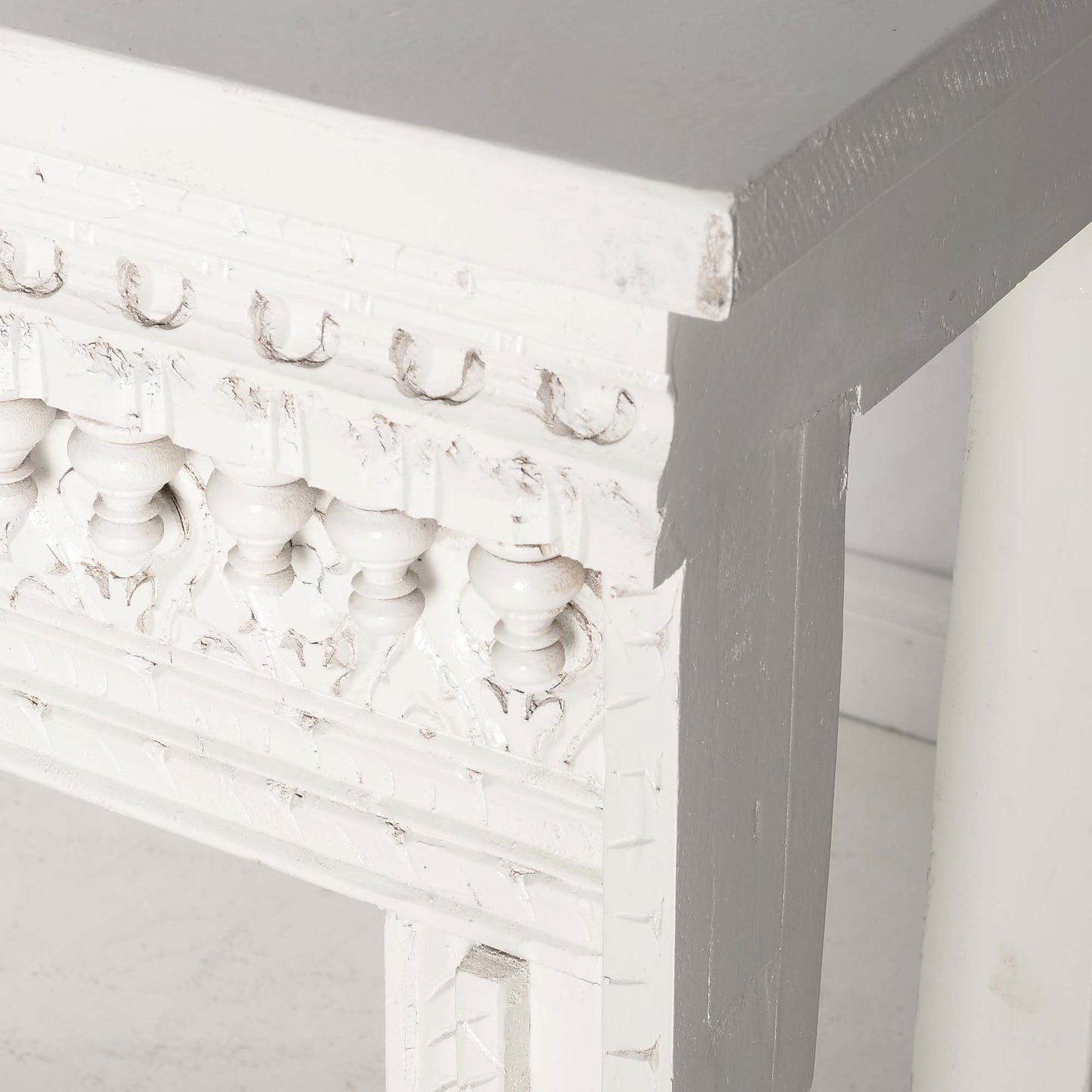 Lucky Carved Console Hall Table