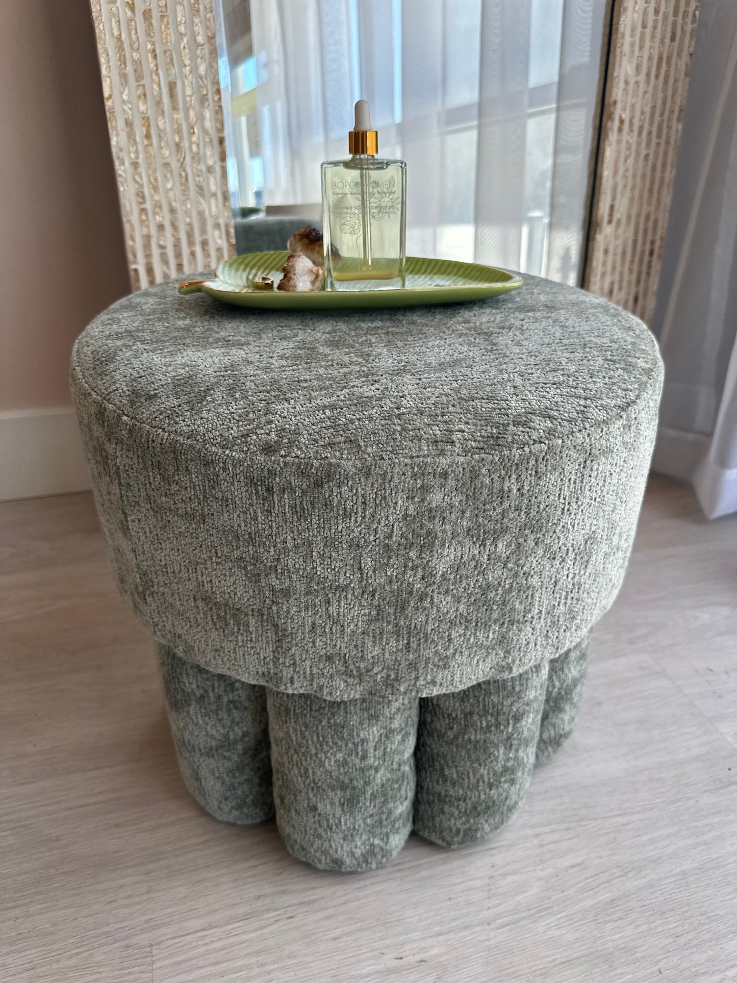 Mijo Boucle Stool