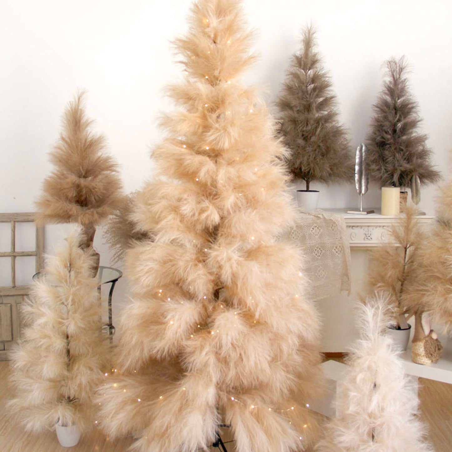 Cocoluxur Deluxe Pampas Christmas Tree
